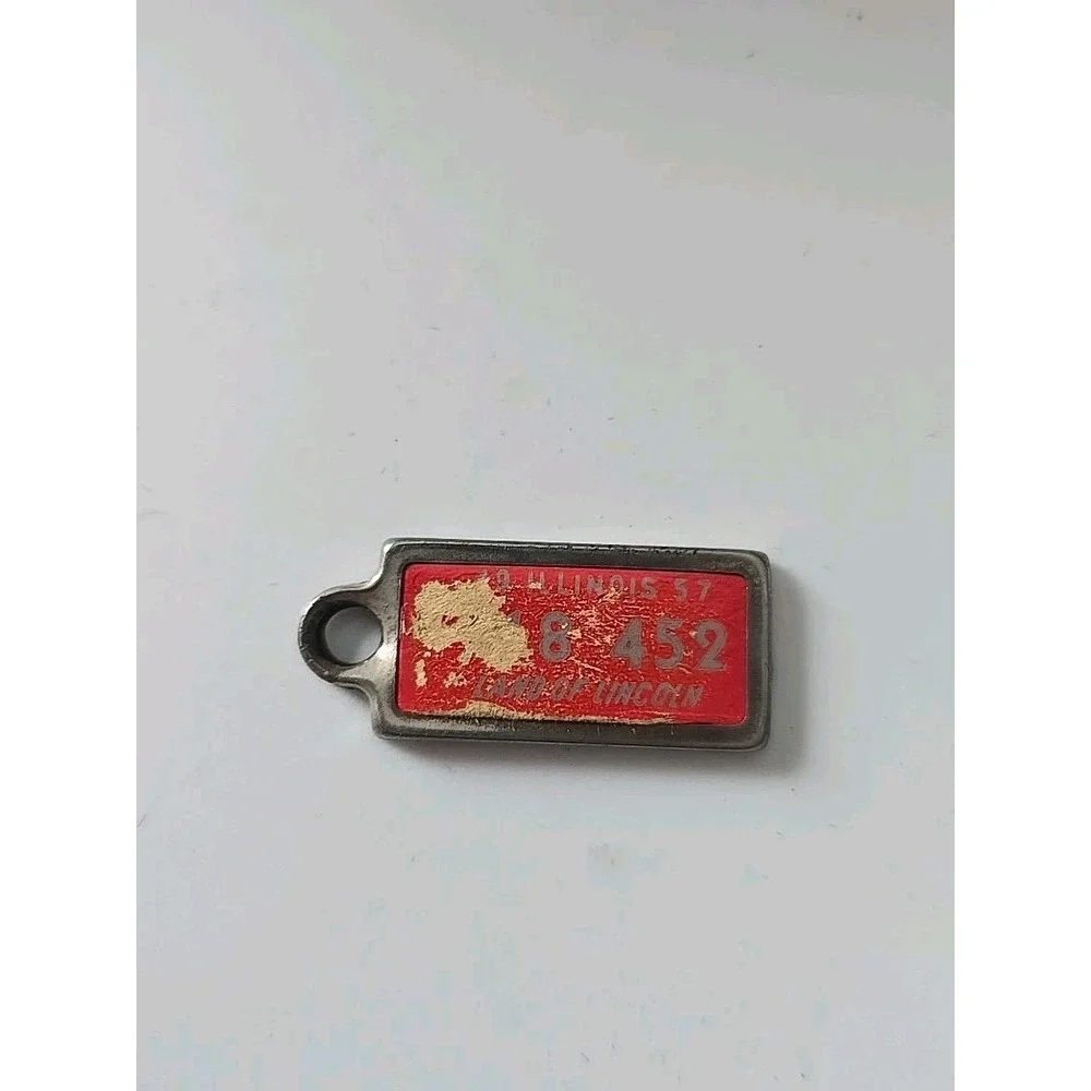 Vintage Illinois Disabled American Veterans Mini‎ License Plate 1957 Key Fob